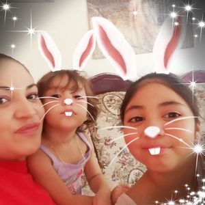 Meet your Posher, Claudia